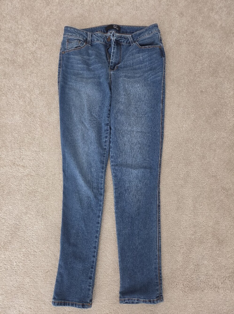1822 Denim Skinny Jeans in Blue Wash